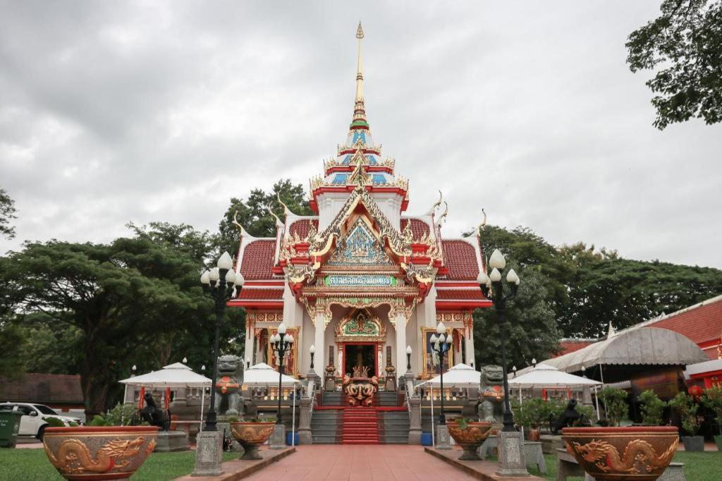 Bussarakam Place Hotel Chanthaburi Dış mekan fotoğraf