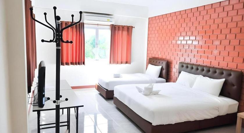 Bussarakam Place Hotel Chanthaburi Dış mekan fotoğraf