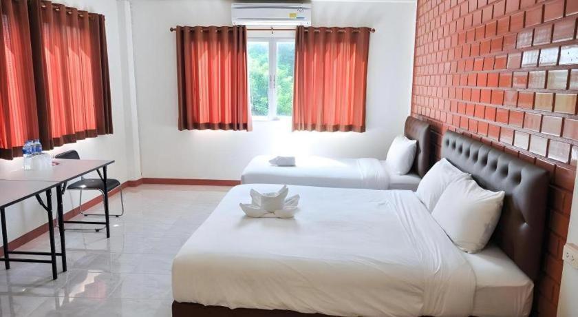 Bussarakam Place Hotel Chanthaburi Dış mekan fotoğraf
