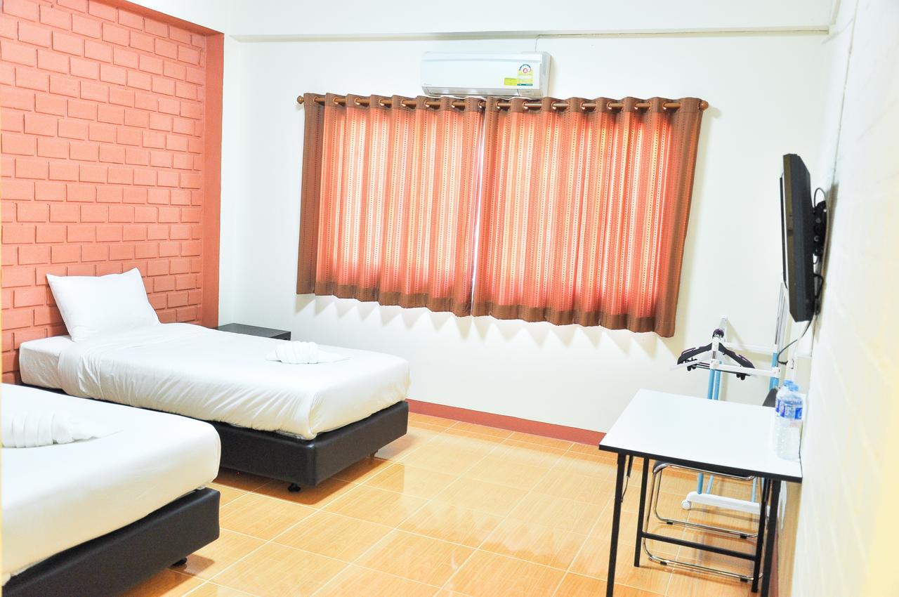 Bussarakam Place Hotel Chanthaburi Dış mekan fotoğraf